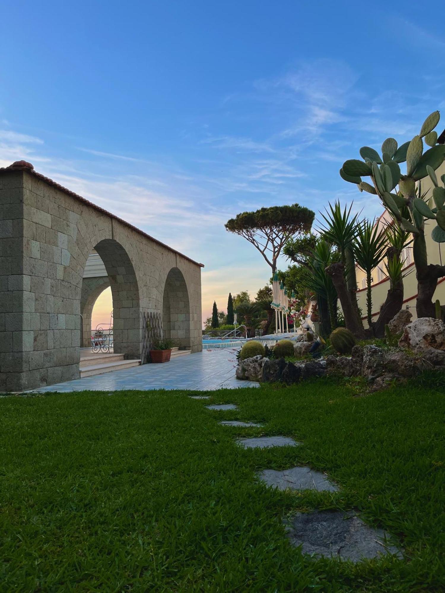 Resort Villa Flavio Casamicciola Terme Екстер'єр фото