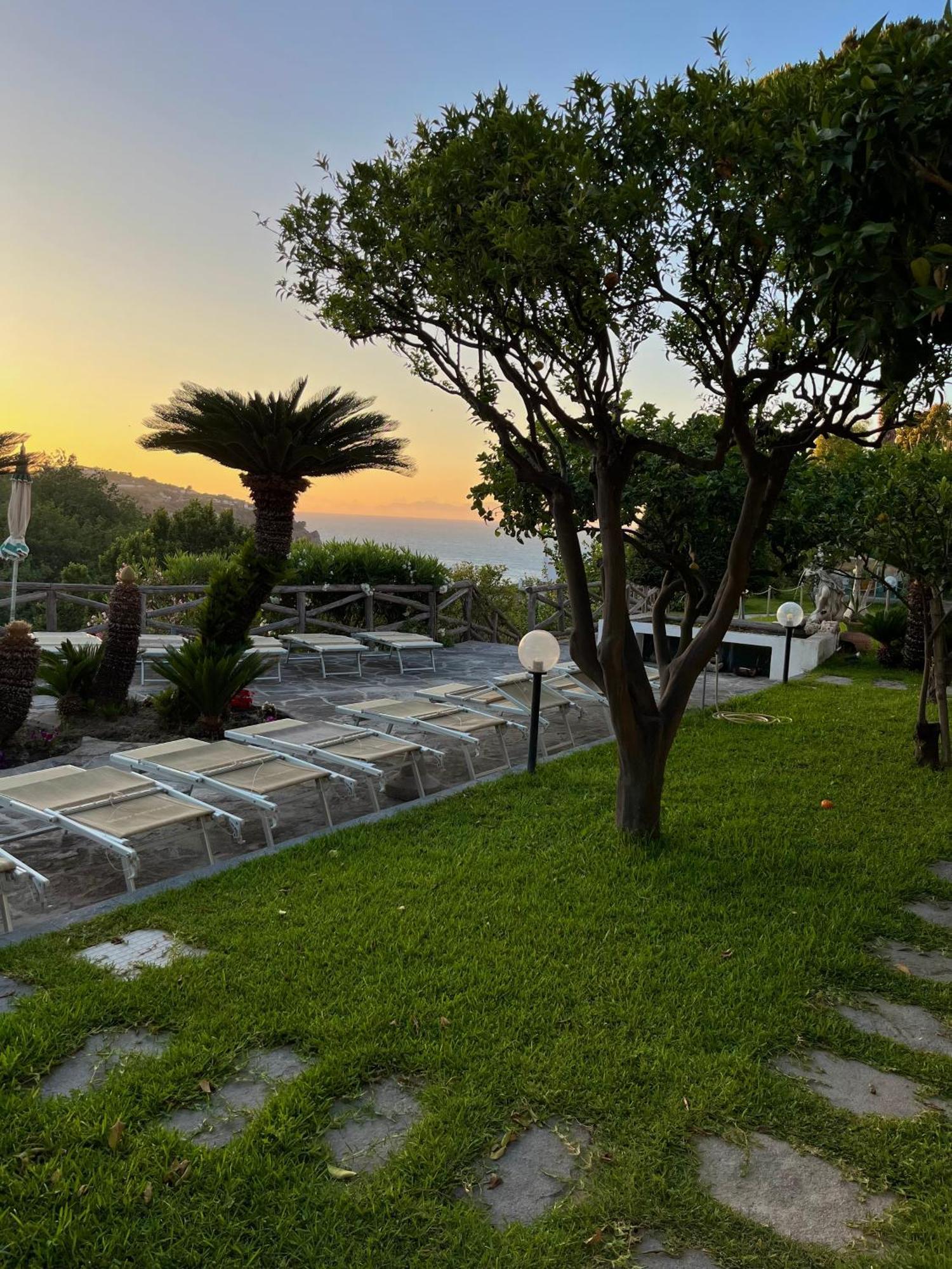 Resort Villa Flavio Casamicciola Terme Екстер'єр фото